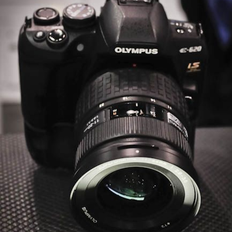 OLYMPUS EM1XINBLK DSLR Camera Camera (Black)